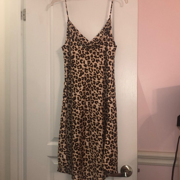 HONEY Cheetah print dress - Picture 2 of 3
